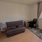 Logement - Proche Circuit - 6 Pers